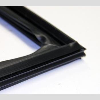 True 928834 OEM Gasket - GASKET, GDM-26/GDIM-26, WIDE BLK Produced from high-quality material