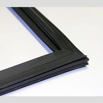 True 929526 OEM Gasket - GASKET, GDM-06 WIDE, BLK Produced from high-quality material